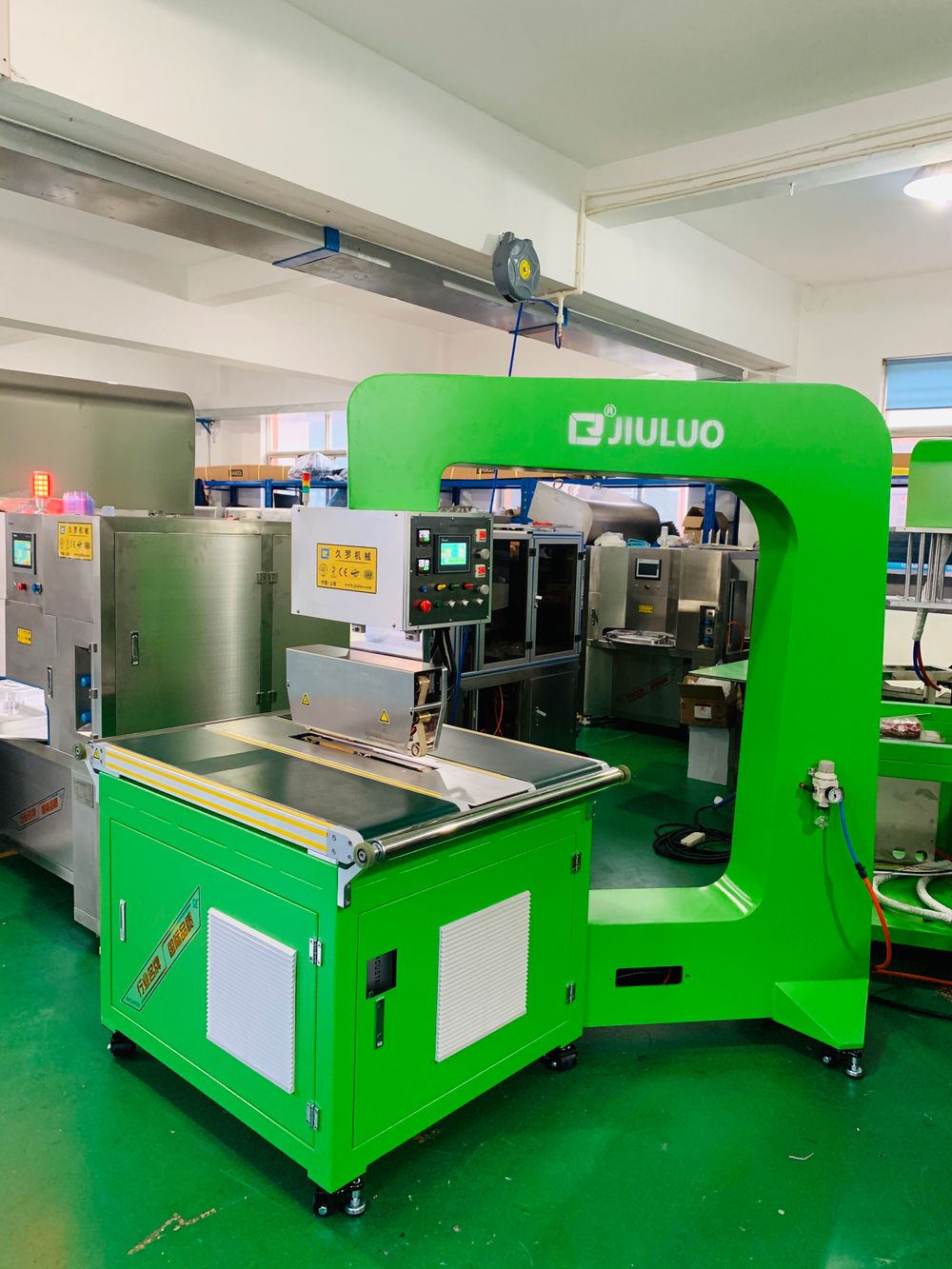 膜結(jié)構(gòu)焊接機知識介紹 膜結(jié)構(gòu)焊接機知識介紹