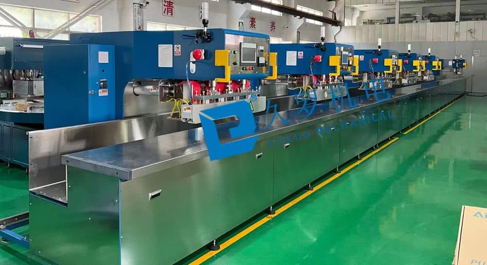 第八代膜結構軌道焊接機